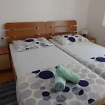 Apartments By The Sea Podgora - Makarska - 12669 Διαμέρισμα Podgora (Split-Dalmatia)